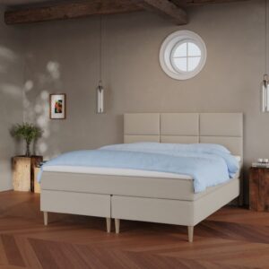 Svanhild Fjord || Sand